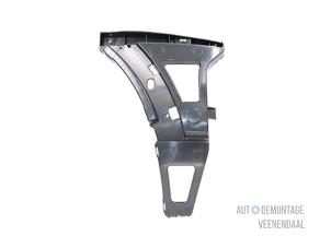 New Front bumper bracket, right Ford Transit Price € 18,15 Inclusive VAT offered by Autodemontage Veenendaal BV
