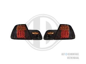 Neue Rücklichtset links + rechts BMW 3 serie (E46/2) Preis € 205,70 Mit Mehrwertsteuer angeboten von Autodemontage Veenendaal BV