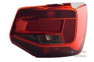 Neuf Feu arrière droit Audi Q2 (GAB/GAG) 1.0 TFSI 12V Prix € 121,00 Prix TTC proposé par Autodemontage Veenendaal BV