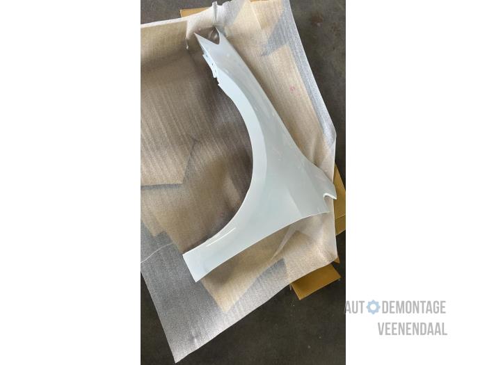 Front wing, left from a Volkswagen Golf VII (AUA) 2.0 GTI 16V 2014
