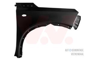 New Front wing, right Suzuki Grand Vitara II (JT) 2.4 16V Price € 72,60 Inclusive VAT offered by Autodemontage Veenendaal BV