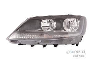 New Headlight, left Seat Alhambra (7N) 1.4 TSI 16V Price € 145,20 Inclusive VAT offered by Autodemontage Veenendaal BV