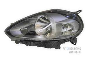 Neuf Phare gauche Fiat Punto 1.4 16V Prix € 106,48 Prix TTC proposé par Autodemontage Veenendaal BV