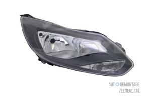 New Headlight, right Ford Focus 3 1.0 Ti-VCT EcoBoost 12V 100 Price € 114,95 Inclusive VAT offered by Autodemontage Veenendaal BV