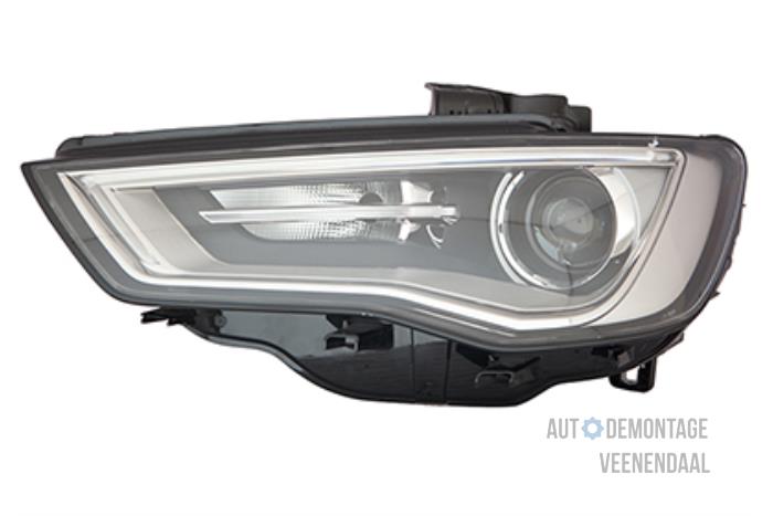 Nowe Reflektor lewy Audi A3 Limousine (8VS/8VM) Cena € 337,29 Z VAT oferowane przez Autodeleninkleur