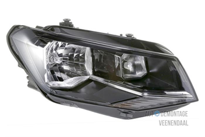 Nowe Reflektor prawy Volkswagen Caddy IV 1.6 TDI 16V Cena € 133,10 Z VAT oferowane przez Autodeleninkleur