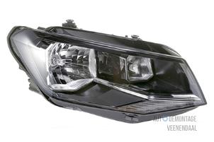 New Headlight, right Volkswagen Caddy IV 1.6 TDI 16V Price € 133,10 Inclusive VAT offered by Autodemontage Veenendaal BV