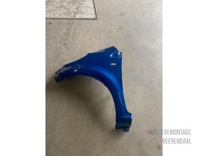 New Front wing, left Peugeot 107 1.0 12V Price € 181,50 Inclusive VAT offered by Autodemontage Veenendaal BV