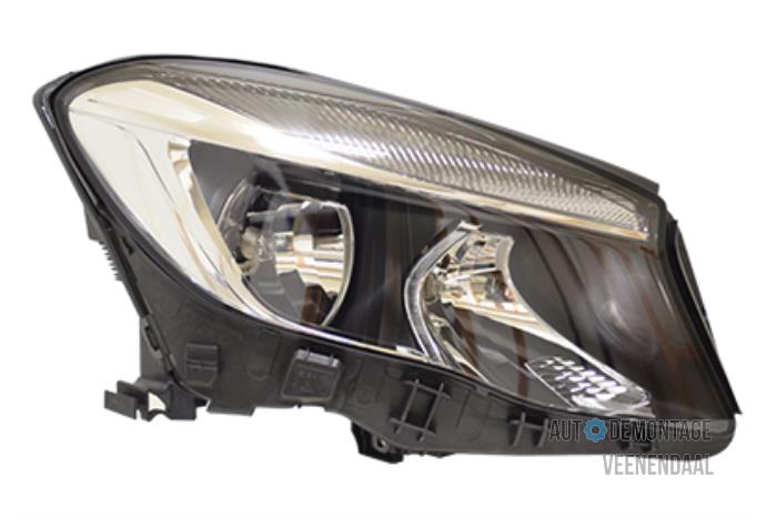 Nowe Reflektor prawy Mercedes GLA (156.9) Cena € 259,55 Z VAT oferowane przez Autodeleninkleur