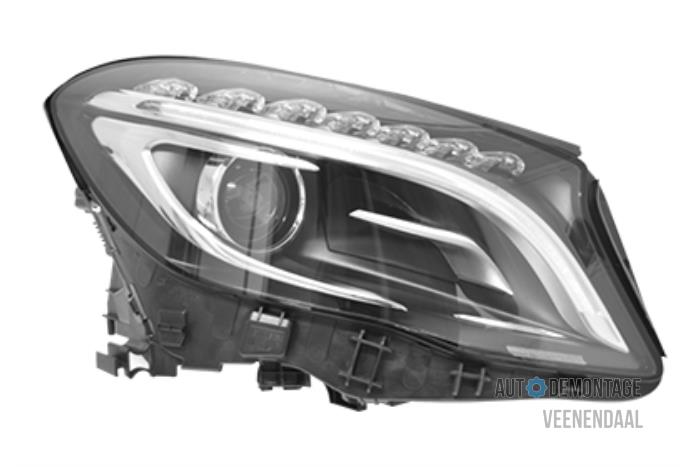 Nowe Reflektor prawy Mercedes GLA (156.9) Cena € 891,77 Z VAT oferowane przez Autodeleninkleur
