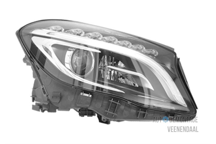 Nowe Reflektor prawy Mercedes GLA (156.9) Cena € 951,67 Z VAT oferowane przez Autodeleninkleur