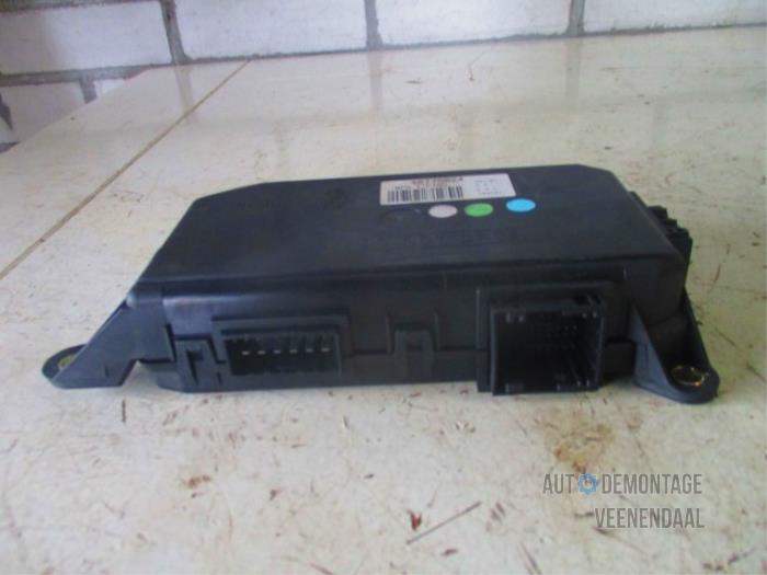 Używane Modul (rózne) Fiat Stilo (192A/B) 1.6 16V 3-Drs. Cena € 18,70 Procedura marży oferowane przez Autodeleninkleur