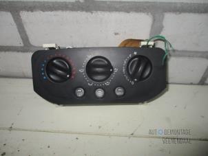 Used Heater control panel Renault Clio II (BB/CB) 1.4 16V Si Price € 36,75 Margin scheme offered by Autodemontage Veenendaal BV