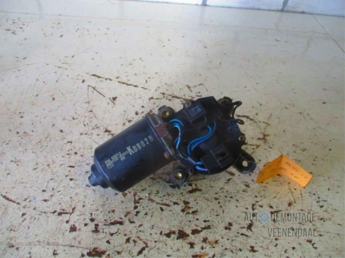 Front wiper motor from a Volvo S80 (TR/TS) 2.9 SE 24V 2000