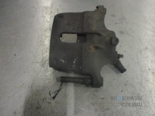 Used Front brake calliper, left Renault Kangoo (KC) 1.4 Price € 5,00 Margin scheme offered by Autodemontage Veenendaal BV