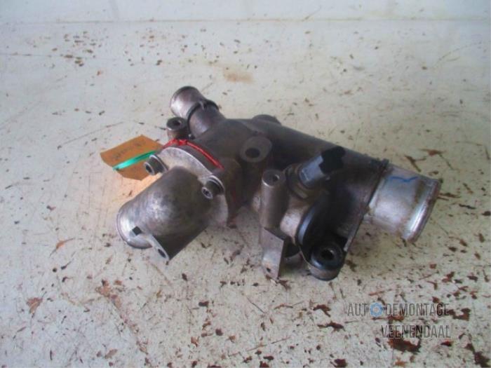 Gebrauchte Thermostatgehäuse Alfa Romeo 166 2.5 V6 24V Preis € 25,00 Margenregelung angeboten von Autodeleninkleur