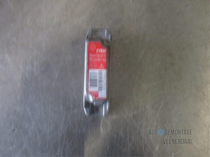 Begagnade Airbagsensor Fiat Punto II (188) 1.2 16V Pris € 22,00 Marginaltabell erbjuds av Autodeleninkleur