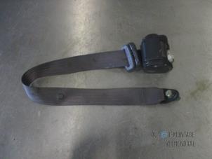 Used Rear seatbelt, left Fiat Punto II (188) 1.2 16V Price € 17,85 Margin scheme offered by Autodemontage Veenendaal BV