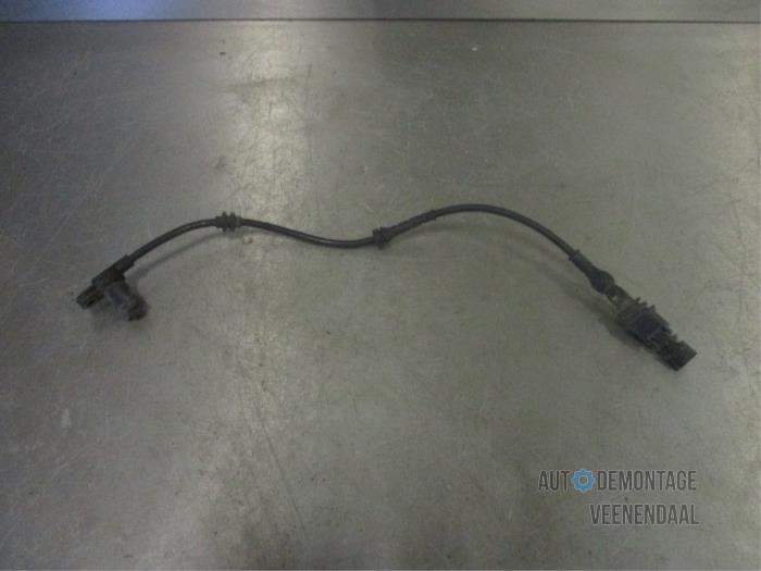 Begagnade Kamaxelsensor Opel Combo (Corsa C) 1.3 CDTI 16V Pris € 22,00 Marginaltabell erbjuds av Autodeleninkleur
