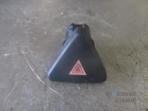 Used Panic lighting switch Ford Fiesta 5 (JD/JH) 1.4 16V Price € 6,30 Margin scheme offered by Autodemontage Veenendaal BV