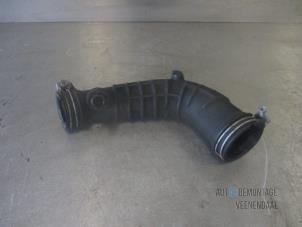Used Air intake hose Toyota Yaris (P1) 1.4 D-4D Price € 8,40 Margin scheme offered by Autodemontage Veenendaal BV