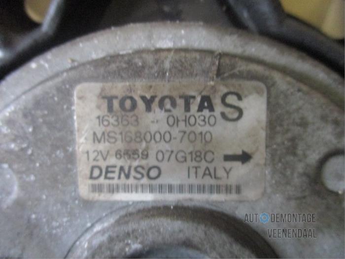 Wentylator z Toyota Yaris (P1) 1.4 D-4D 2005