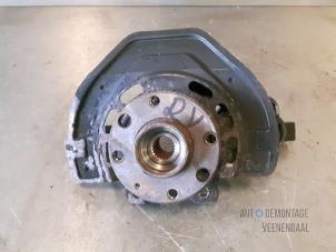 Used Front wheel hub Opel Vectra B (36) 1.6 16V Ecotec Price € 19,95 Margin scheme offered by Autodemontage Veenendaal BV