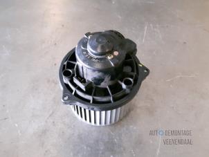 Usados Motor de ventilador de calefactor Suzuki Alto (RF410) 1.1 16V Precio € 19,95 Norma de margen ofrecido por Autodemontage Veenendaal BV