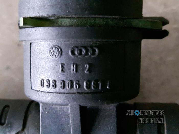 Czujnik temperatury zewnetrznej z Volkswagen Polo IV (9N1/2/3) 1.4 TDI 70 2007