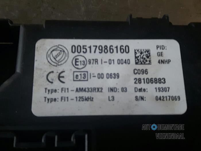 used fiat grande punto (199) 1 2 fuse box 00517986160 Fiat Punto MK2 Dashboard fuse box from a fiat grande punto (199) 1 2 2006