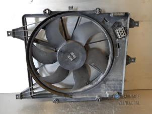 Used Cooling fans Renault Clio II (BB/CB) 1.4 16V Price € 18,00 Margin scheme offered by Autodemontage Veenendaal BV