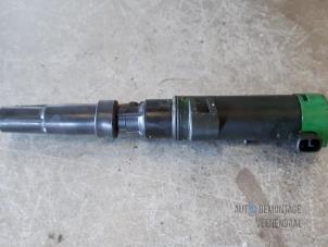 Used Pen ignition coil Renault Clio II (BB/CB) 1.4 16V Price € 8,00 Margin scheme offered by Autodemontage Veenendaal BV
