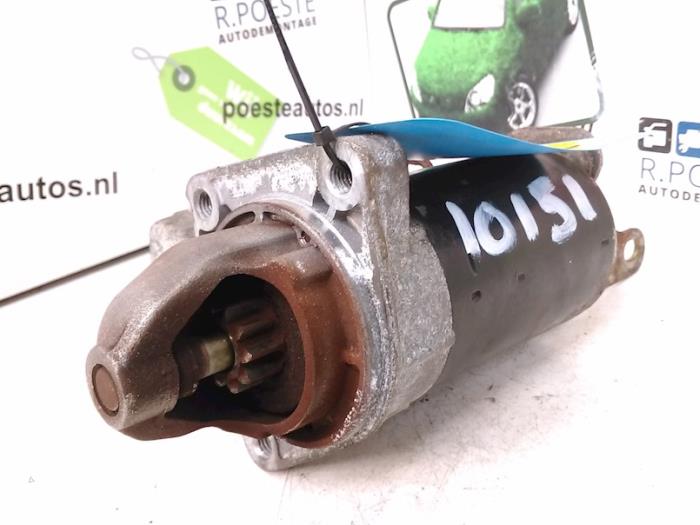 Begagnade Startmotor Ford Fiesta 4 1.25 16V Pris € 20,00 Marginaltabell erbjuds av Autodemontagebedrijf R. Poeste B.V.