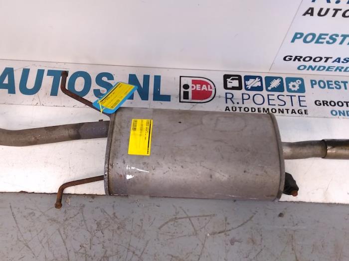 Gebrauchte Auspuff Enddämpfer Mitsubishi Carisma 1.8i 16V Preis € 30,00 Margenregelung angeboten von Autodemontagebedrijf R. Poeste B.V.