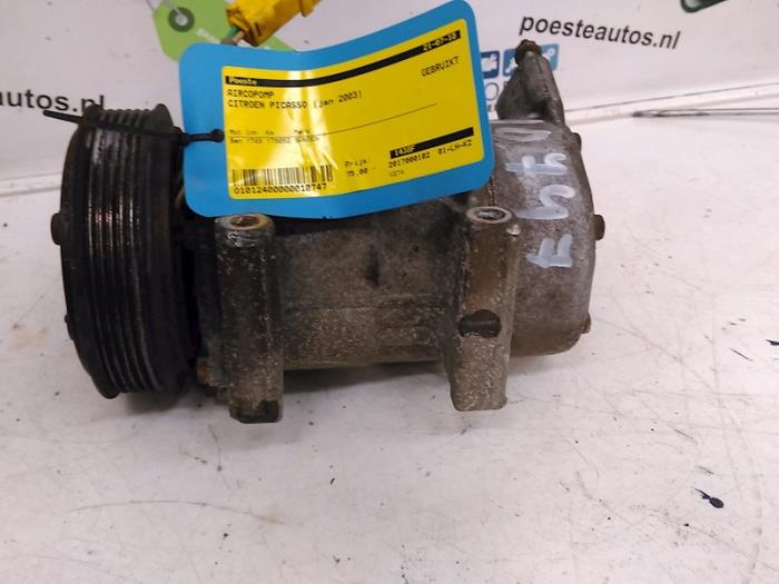 Air conditioning pump from a Citroën Xsara Picasso (CH) 1.8 16V 2003