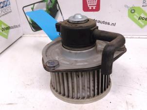 Used Heating and ventilation fan motor Chevrolet Nubira Wagon (J100) 1.6 16V Price € 20,00 Margin scheme offered by Autodemontagebedrijf R. Poeste B.V.