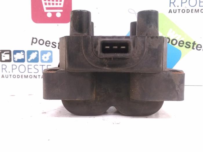 Usagé Bobine Alfa Romeo 155 (167) 1.8 Twin Spark 16V Prix € 20,00 Règlement à la marge proposé par Autodemontagebedrijf R. Poeste B.V.