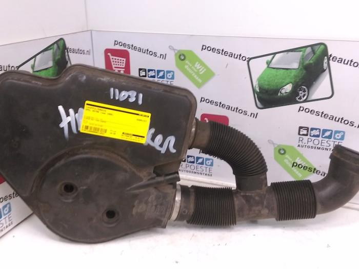 Gebrauchte Luftfiltergehäuse Opel Astra G (F08/48) 1.6 Preis € 20,00 Margenregelung angeboten von Autodemontagebedrijf R. Poeste B.V.
