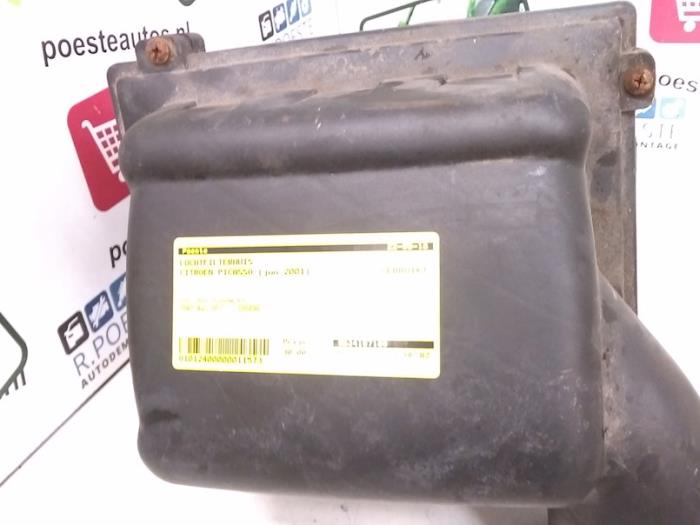 Begagnade Luftfilterhus Citroen Xsara Picasso (CH) 1.6 Pris € 30,00 Marginaltabell erbjuds av Autodemontagebedrijf R. Poeste B.V.