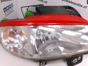 Używane Reflektor prawy Seat Ibiza II (6K1) 1.6 Cena € 20,00 Procedura marży oferowane przez Autodemontagebedrijf R. Poeste B.V.