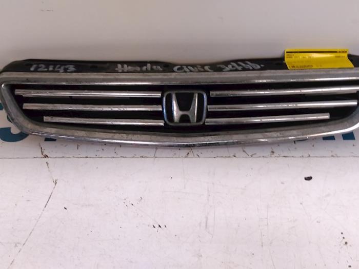 Używane Grill Honda Civic (EJ/EK) 1.4i 16V Cena € 20,00 Procedura marży oferowane przez Autodemontagebedrijf R. Poeste B.V.