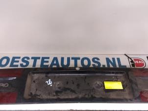 Usagé Réflecteur plaque arrière Ford Scorpio I 2.4 i Prix € 50,00 Règlement à la marge proposé par Autodemontagebedrijf R. Poeste B.V.