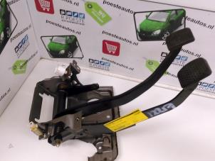 Używane Zestaw pedalów Suzuki Liana (ERC/ERD/RH4) Cena € 40,00 Procedura marży oferowane przez Autodemontagebedrijf R. Poeste B.V.