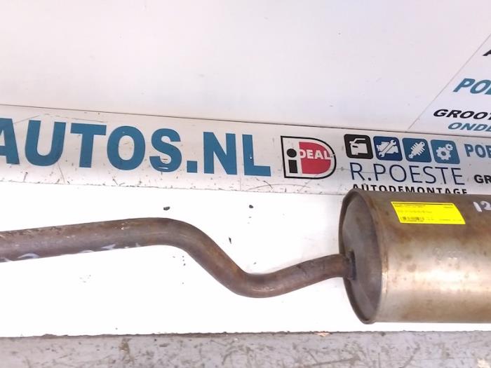 Exhaust central + rear silencer from a Renault Clio II (BB/CB) 1.2 2002