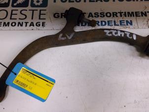 Used Front wishbone, left Citroen Saxo 1.6 VTR Price € 30,00 Margin scheme offered by Autodemontagebedrijf R. Poeste B.V.
