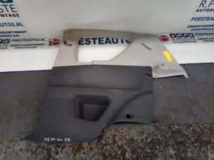 Usagé Revêtement panneau latéral arrière droit Peugeot 107 1.0 12V Prix € 60,00 Règlement à la marge proposé par Autodemontagebedrijf R. Poeste B.V.