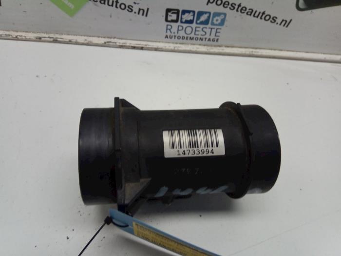Gebrauchte Luftmassenmesser BMW 5 serie (E39) 520i 24V Preis € 30,00 Margenregelung angeboten von Autodemontagebedrijf R. Poeste B.V.