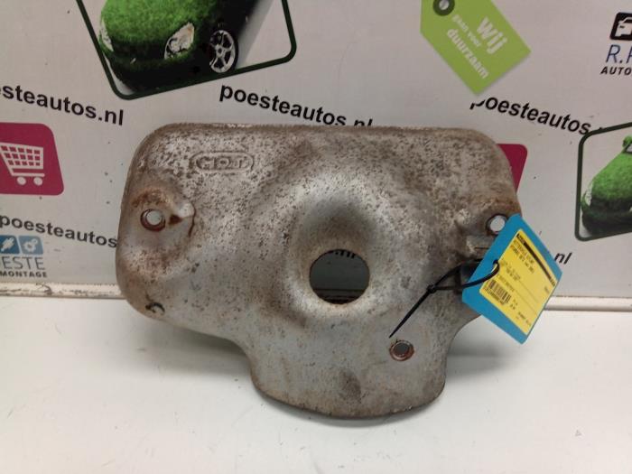 Begagnade Värmesköld Hyundai Getz Pris € 20,00 Marginaltabell erbjuds av Autodemontagebedrijf R. Poeste B.V.