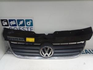 Used Grille Volkswagen Transporter T5 2.5 TDi PF Price € 50,00 Margin scheme offered by Autodemontagebedrijf R. Poeste B.V.