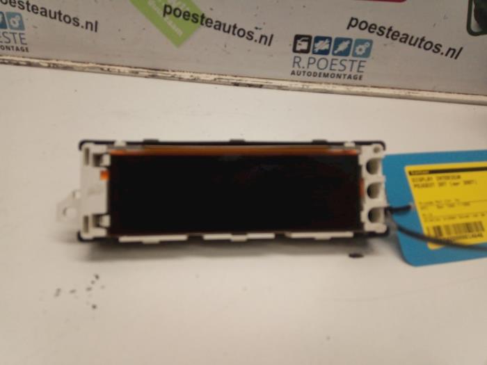 Begagnade Innerdisplay Peugeot 207/207+ (WA/WC/WM) 1.4 16V Pris € 25,00 Marginaltabell erbjuds av Autodemontagebedrijf R. Poeste B.V.